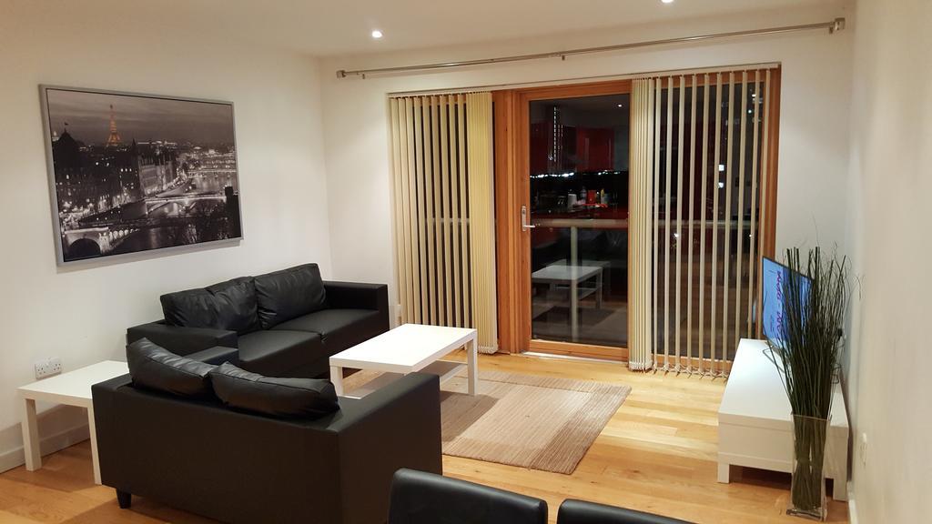 East Croydon Apartments - Just 3 Mins Walk To East Croydon Station Bagian luar foto