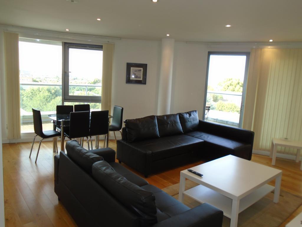 East Croydon Apartments - Just 3 Mins Walk To East Croydon Station Bagian luar foto