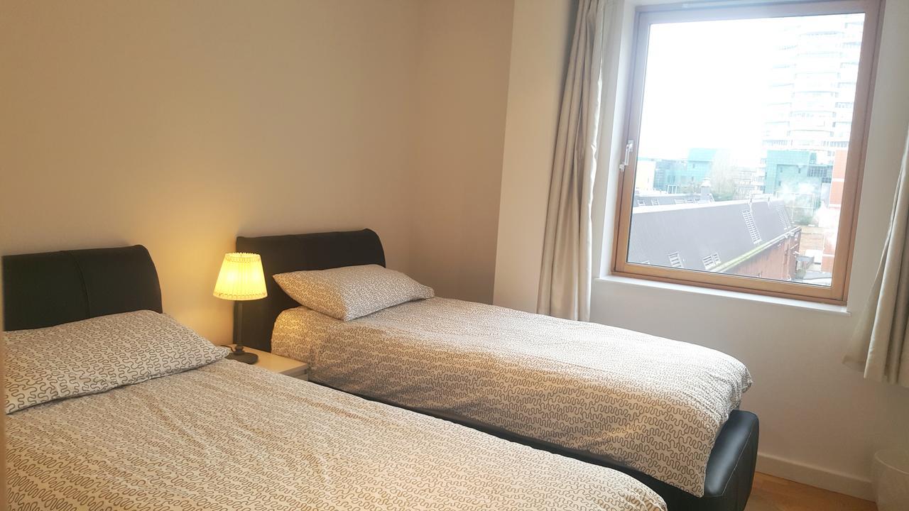 East Croydon Apartments - Just 3 Mins Walk To East Croydon Station Ruang foto