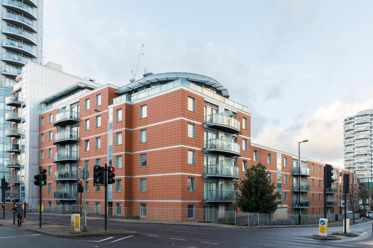 East Croydon Apartments - Just 3 Mins Walk To East Croydon Station Bagian luar foto